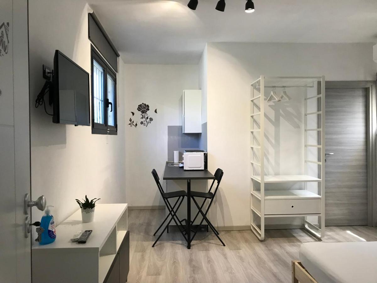 La Rosa App Apartamento Livorno Exterior foto